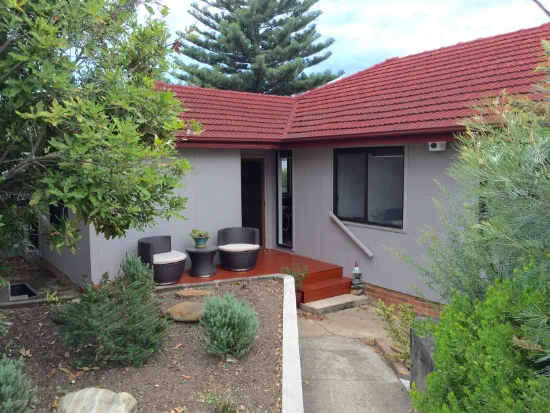 73 Nottingham Street, Berkeley, NSW 2506