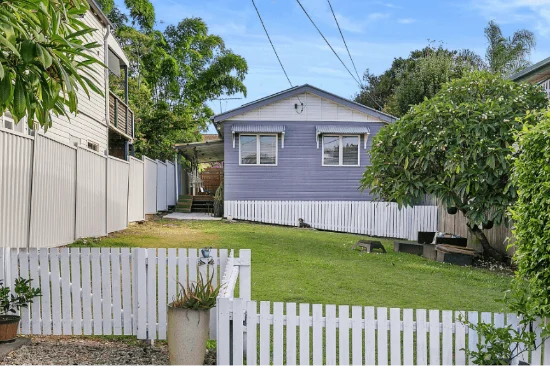 73 Stanley Road, Camp Hill, Qld 4152