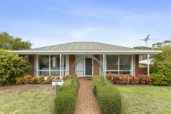 73 Victory Way, Highton, Vic 3216