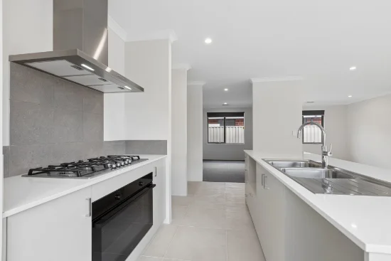 73 Weathering Crescent, Baldivis, WA 6171