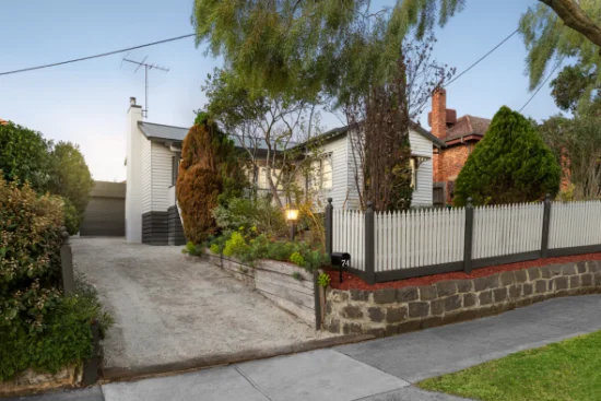 74 Erskine Road, Macleod, Vic 3085