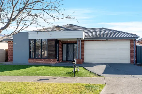 74 Fitzpatrick Circuit, Kalkallo, Vic 3064