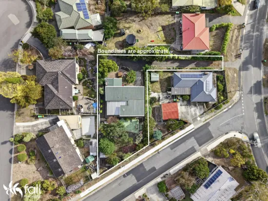 74 Gordons Hill Road, Lindisfarne, Tas 7015