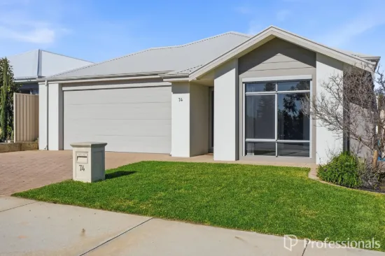 74 Liriope Parkway, Sinagra, WA 6065