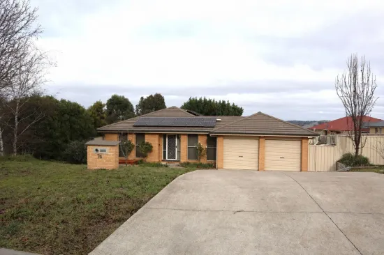 74 llumba Way, Kelso, NSW 2795