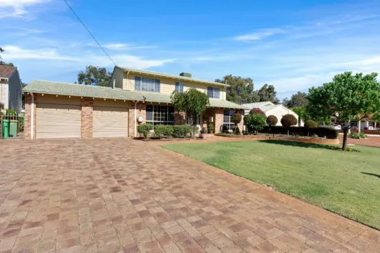 74 Lucy Victoria Avenue, Australind, WA 6233
