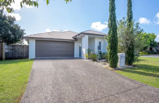 74 Milbrook Crescent, Pimpama, Qld 4209