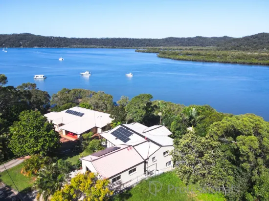 74 Oasis Drive, Russell Island, Qld 4184