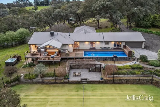 74 Research-Warrandyte Road, Research, Vic 3095