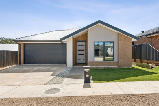 74 Terrapee Street, Strathfieldsaye, Vic 3551