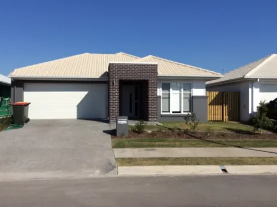 74 Wood Cres, Baringa, Qld 4551