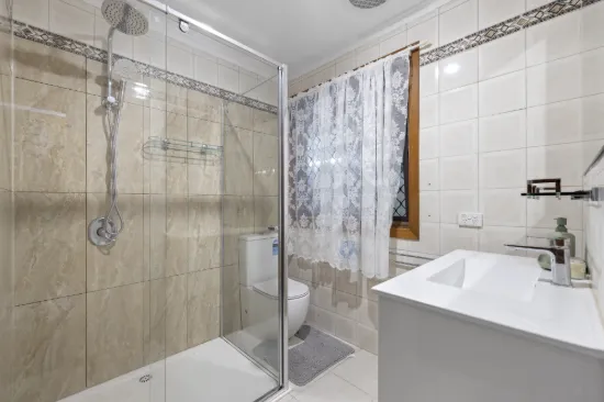 75 Gladeswood Drive, Mulgrave, Vic 3170-Image