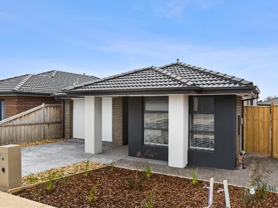 75 Greyjoy Road, Charlemont, Vic 3217