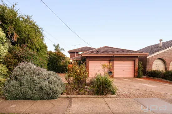 75 Hillcrest Drive, Westmeadows, Vic 3049