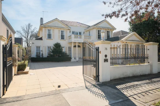 75 Mont Albert Road, Canterbury, Vic 3126