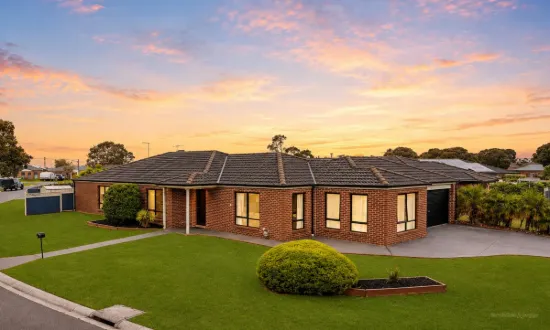 75 The Parkway, Pakenham, Vic 3810