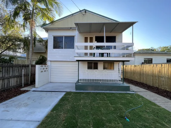 75 whitmore st, Taringa, Qld 4068 - For Rent