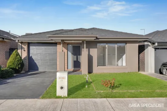 75 Willandra Boulevard, Harkness, Vic 3337