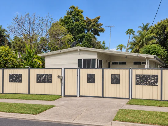 76 Borilla Street, Emerald, Qld 4720 - For Sale