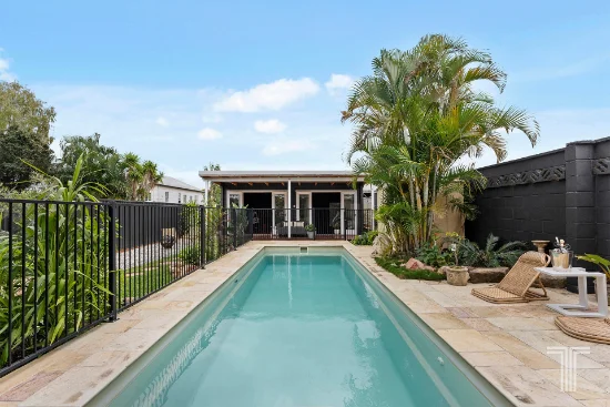 76 Milsom Street, Coorparoo, Qld 4151