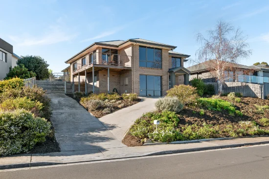 76 Reynolds Road, Midway Point, Tas 7171