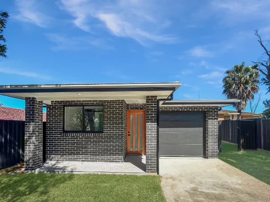 76 Wayne Street, Dean Park, NSW 2761