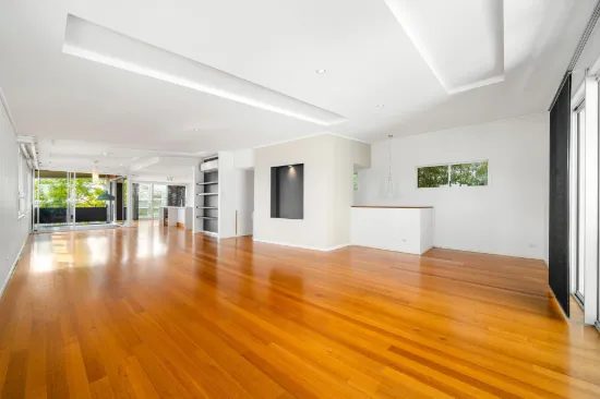 76A McIlwraith Avenue, Norman Park, Qld 4170