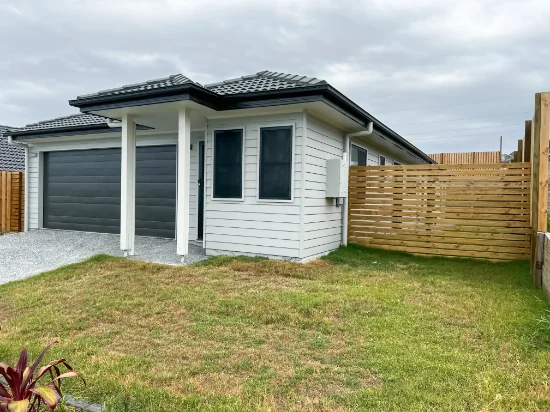 77 Aspen Cct, Logan Reserve, Qld 4133
