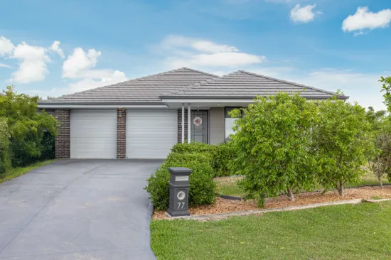 77 Barr Promenade, Thornton, NSW 2322