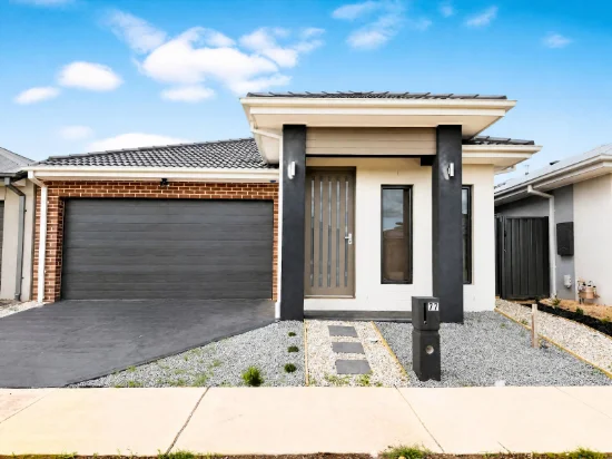 77 Buckingham Boulevard, Strathtulloh, Vic 3338