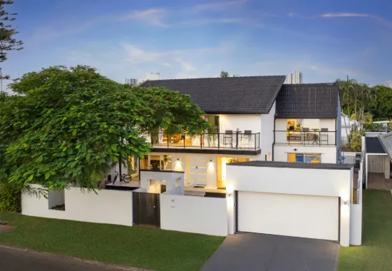 77 Burleigh Street, Burleigh Waters, Qld 4220