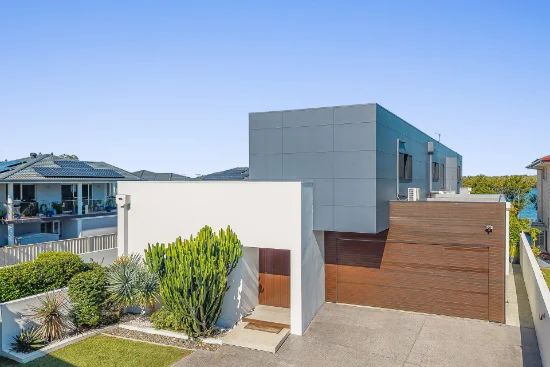 77 Burns Point Ferry Road, West Ballina, NSW 2478