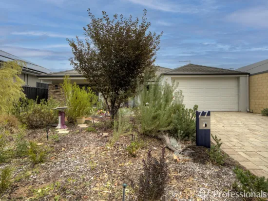 77 Greenslope Drive, Bushmead, WA 6055