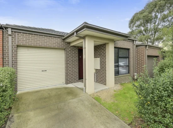 77 Havana Parade, Pakenham, Vic 3810