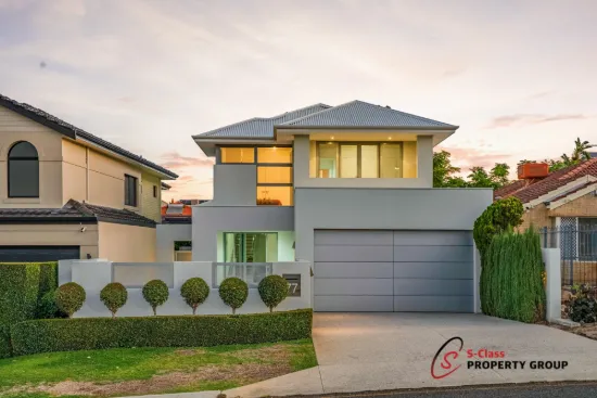 77 Hope Avenue, Salter Point, WA 6152
