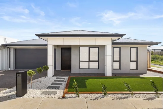 77 Paskas Drive, Fraser Rise, Vic 3336