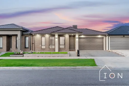 77 Reef Circuit, Clyde, Vic 3978