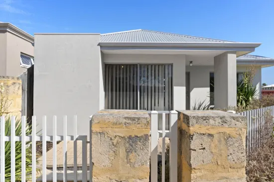 77 Seaside Avenue, Yanchep, WA 6035