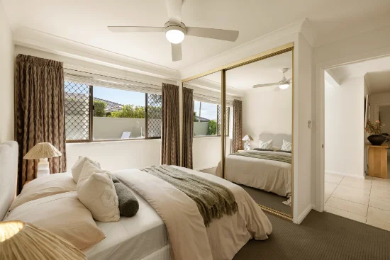 77 T E Peters Drive, Broadbeach Waters, Qld 4218-Image