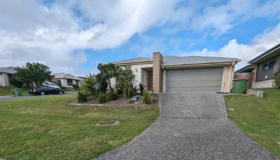 77 Woodrose Circuit, Pimpama, Qld 4209 - For Rent