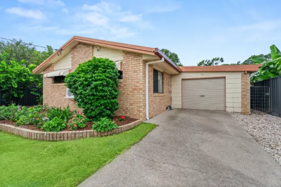 772 Boat Harbour Drive, Urangan, Qld 4655