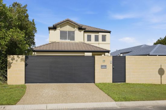 78 Tee Trees Boulevard, Arundel, Qld 4214