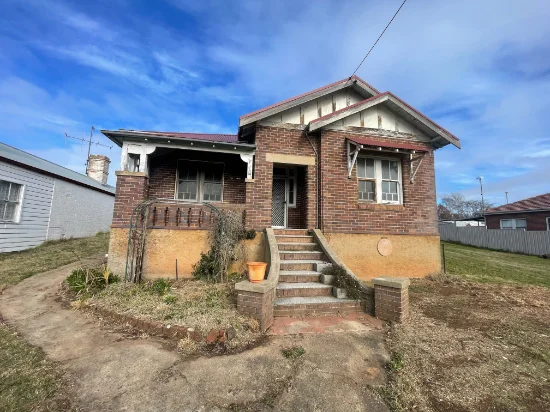 79 Denison Street, Crookwell NSW 2583 - For Rent