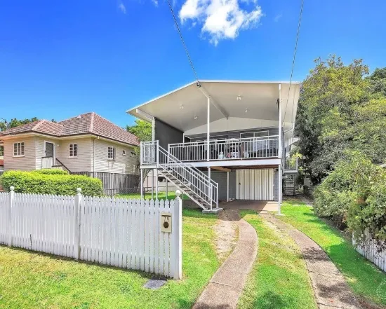 79 Moreton Avenue, Wynnum, Qld 4178