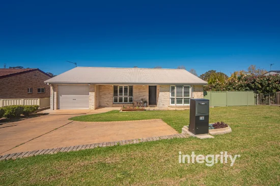 79 Yalwal Road, West Nowra, NSW 2541