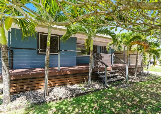 7A Cassia Street, Holloways Beach, Qld 4878