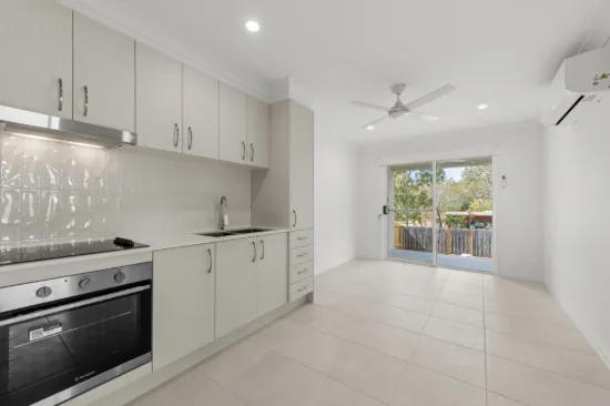 7B O'Rourke St, Redbank Plains, Qld 4301