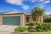 8/1 Archipelago street, Pacific Pines, Qld 4211