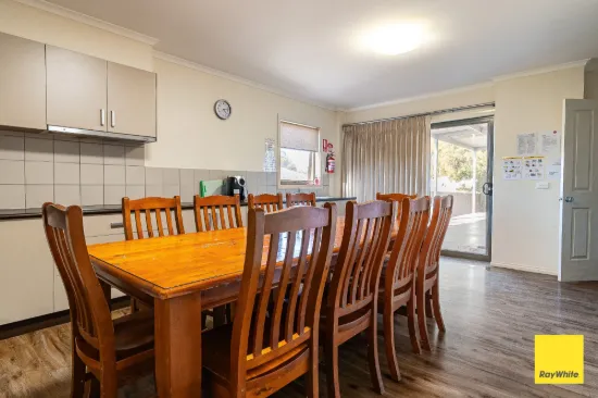 8-10 Edwards Road, Kennington VIC 3550-Image