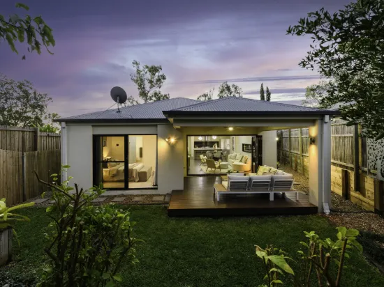 8/21 Woodhaven Place, Mitchelton, Qld 4053